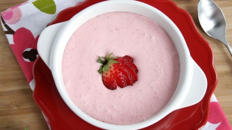 dixie-strawberry-soup-750x422